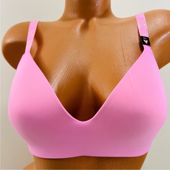 36C Victoria’s Secret T-Shirt Lightly Lined Wireless Bra - Picture 2 of 8